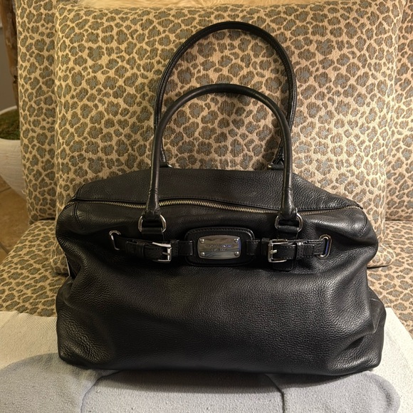 Michael Kors weekend bag